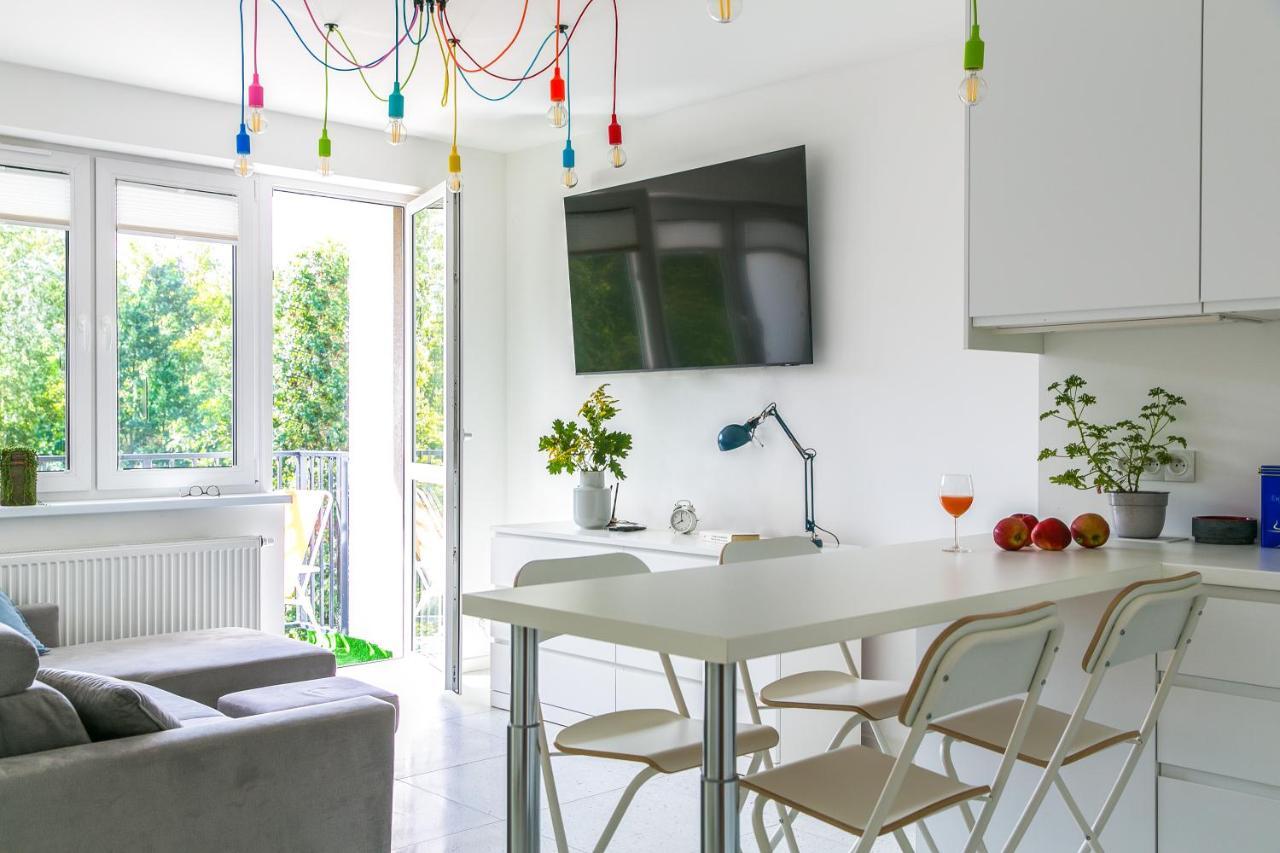 Tree&Lake Apartament Warszawa زابكي المظهر الخارجي الصورة